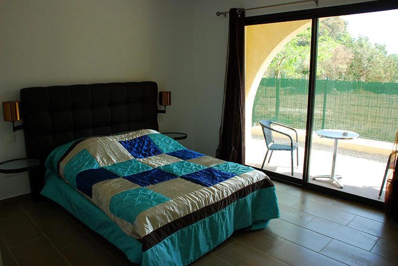 Hotel L'Alivu Galeria  Rum bild